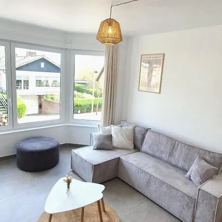 Peaceful & Central Located Close To The Nature Reserve / Panne A Cote *